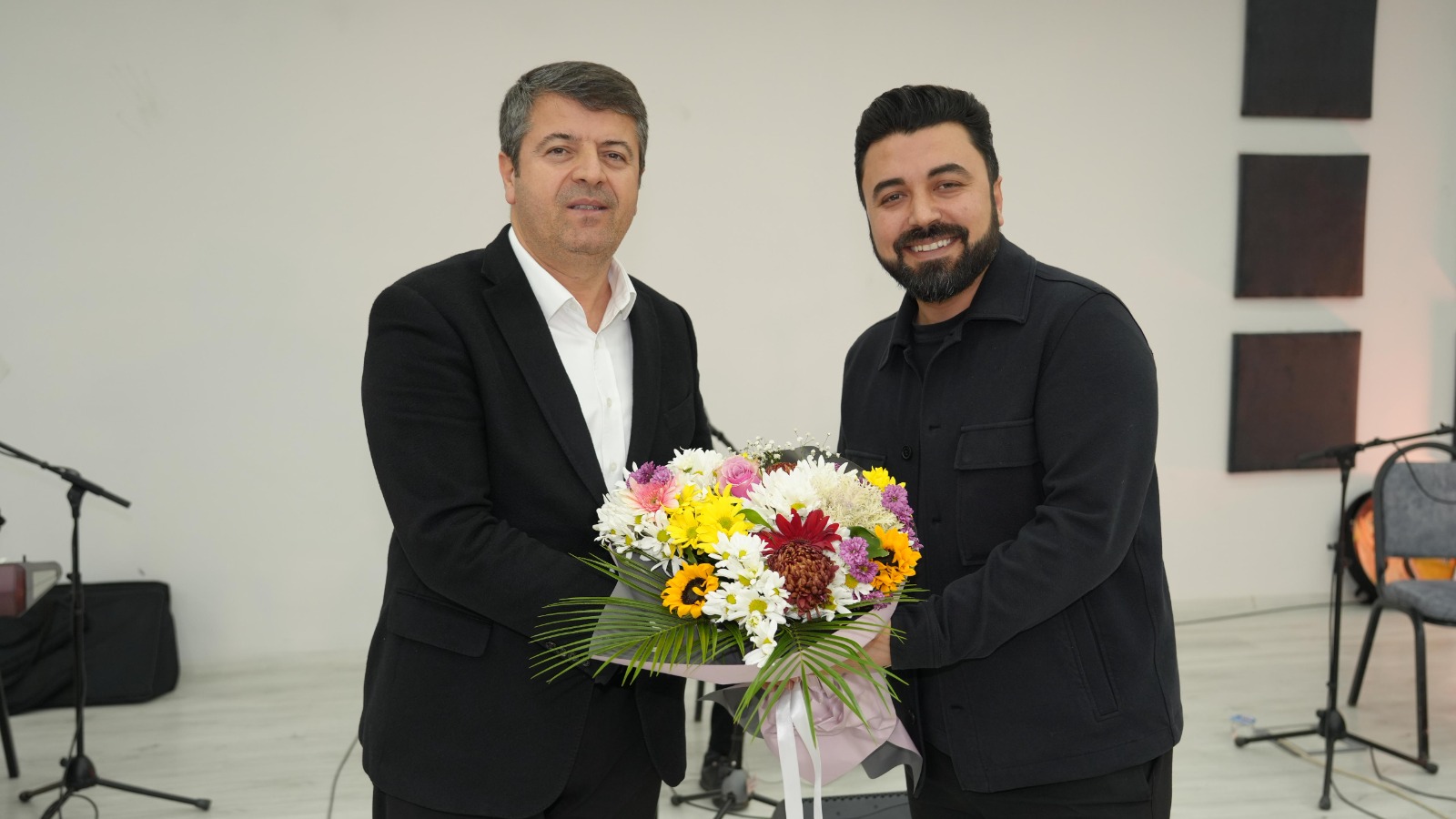 Adıyaman Belediyesi Ramazan Etkinlikleri Murat Belet ilahi konseriyle başladı