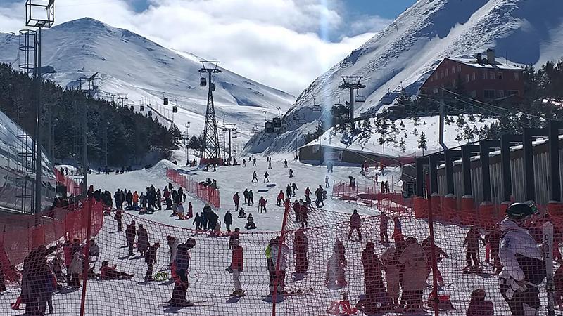 Palandöken'de kayakçılara kapalı alana çığ düştü